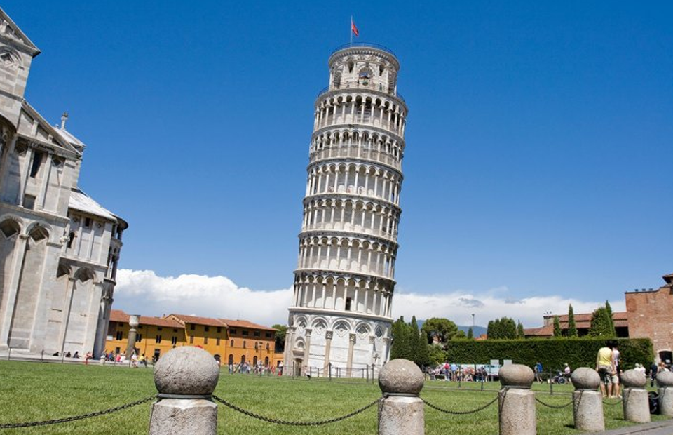 Como a Torre de Pisa Resiste aos Sismos?